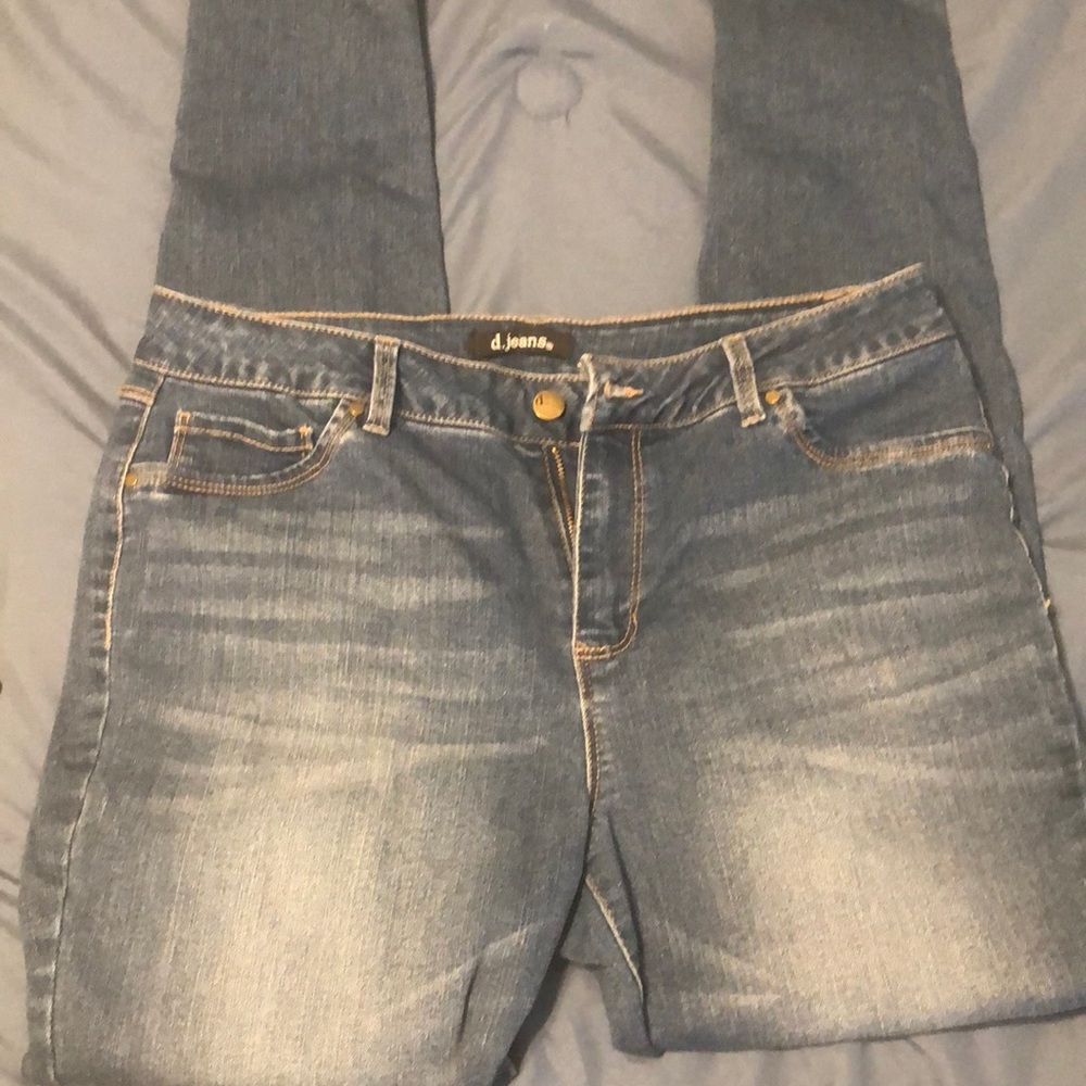 Skinny w